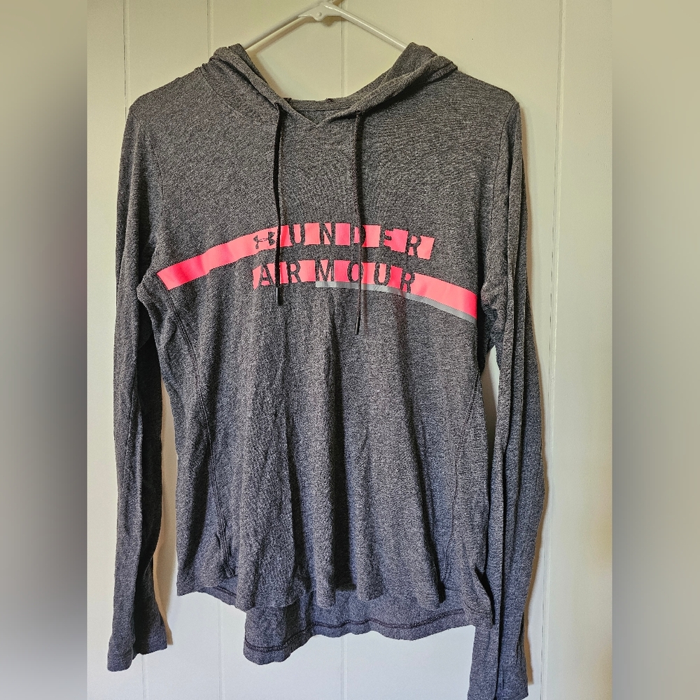 Underarmor long sleeve shirt